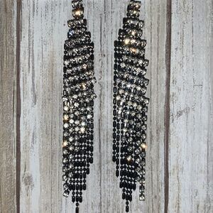 Rhinestone drop earrings‎